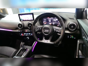 Used Audi Q2 2017 for sale - 77475055: Photo