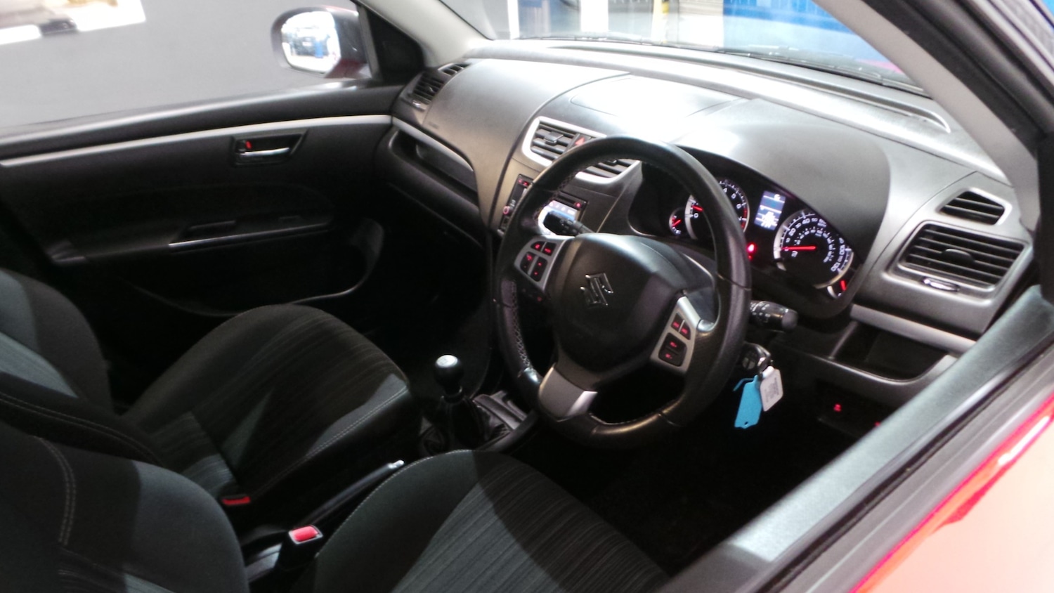 Used Suzuki Swift 2016 for sale - 77568729: Photo 27