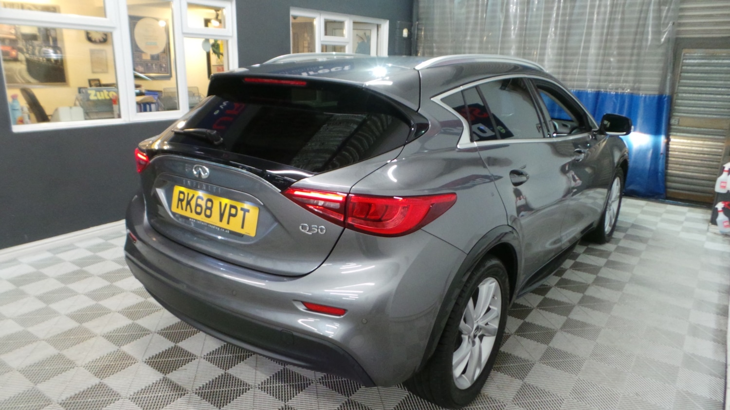 Used Infiniti Q30 2018 for sale - 76568146: Photo 20