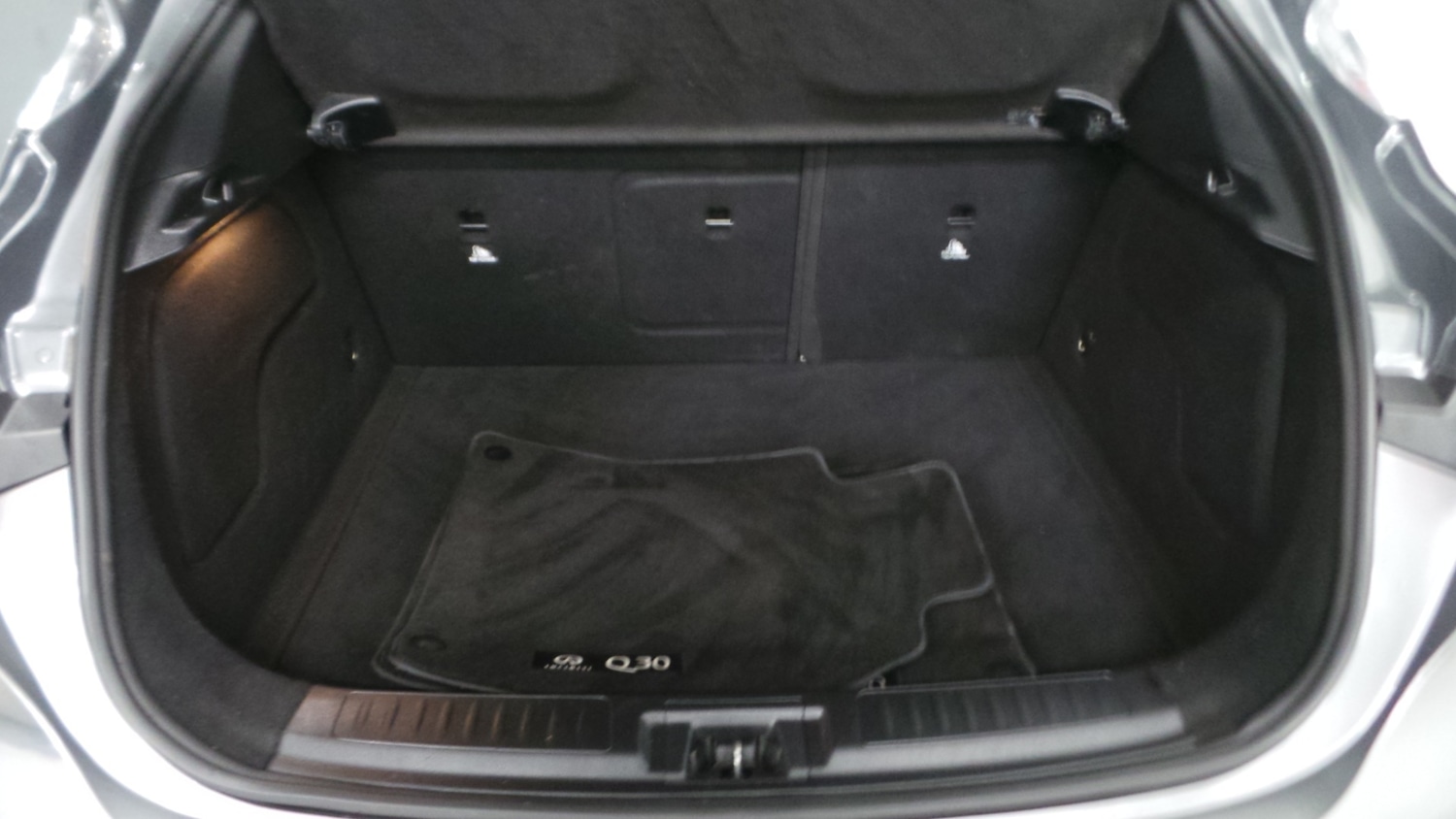 Used Infiniti Q30 2018 for sale - 76568146: Photo 8