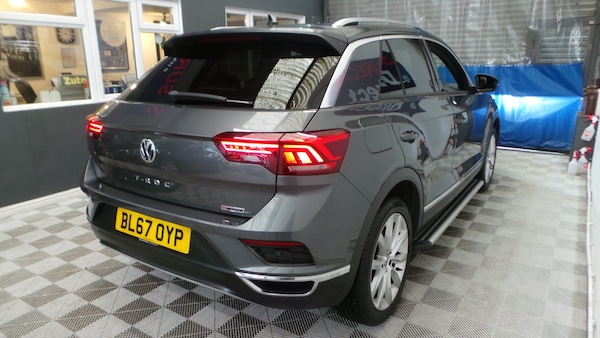 Used Volkswagen T-Roc 2018 for sale - 76243359: Photo 4