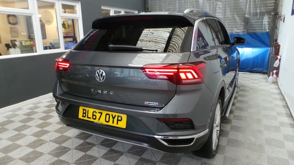 Used Volkswagen T-Roc 2018 for sale - 76243359: Photo 6