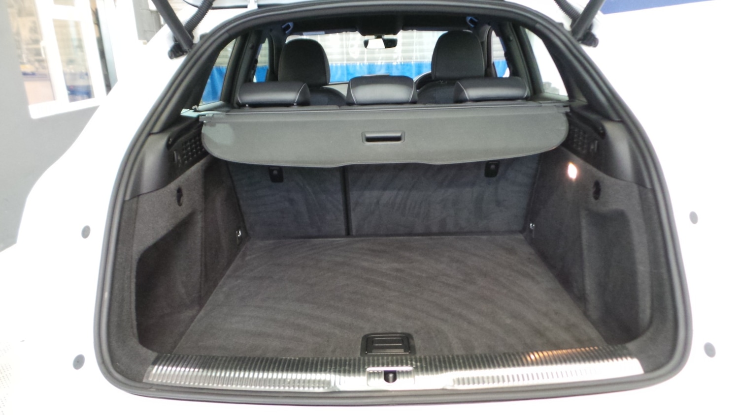 Used Audi Q3 2018 for sale - 77918227: Photo 10