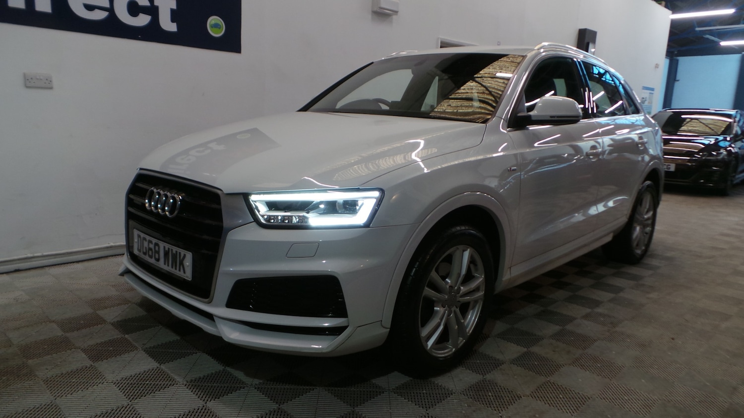 Used Audi Q3 2018 for sale - 77918227: Photo 24