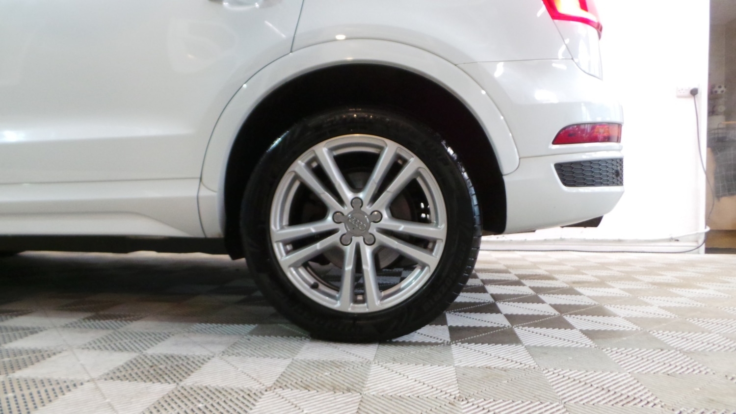 Used Audi Q3 2018 for sale - 77918227: Photo 6