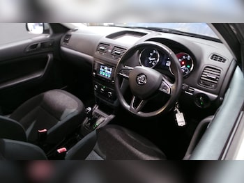 Used Skoda Yeti 2015 for sale - 77324009: Photo