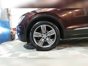 Used Volkswagen Tiguan 2019 for sale - 77297959: Photo