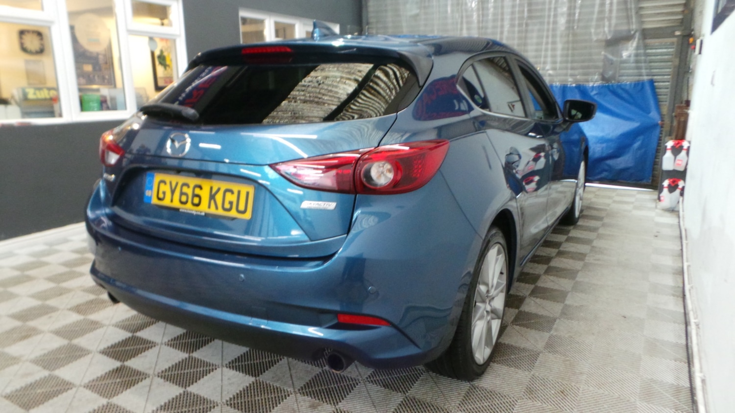 Used Mazda Mazda3 2016 for sale - 77196154: Photo 3