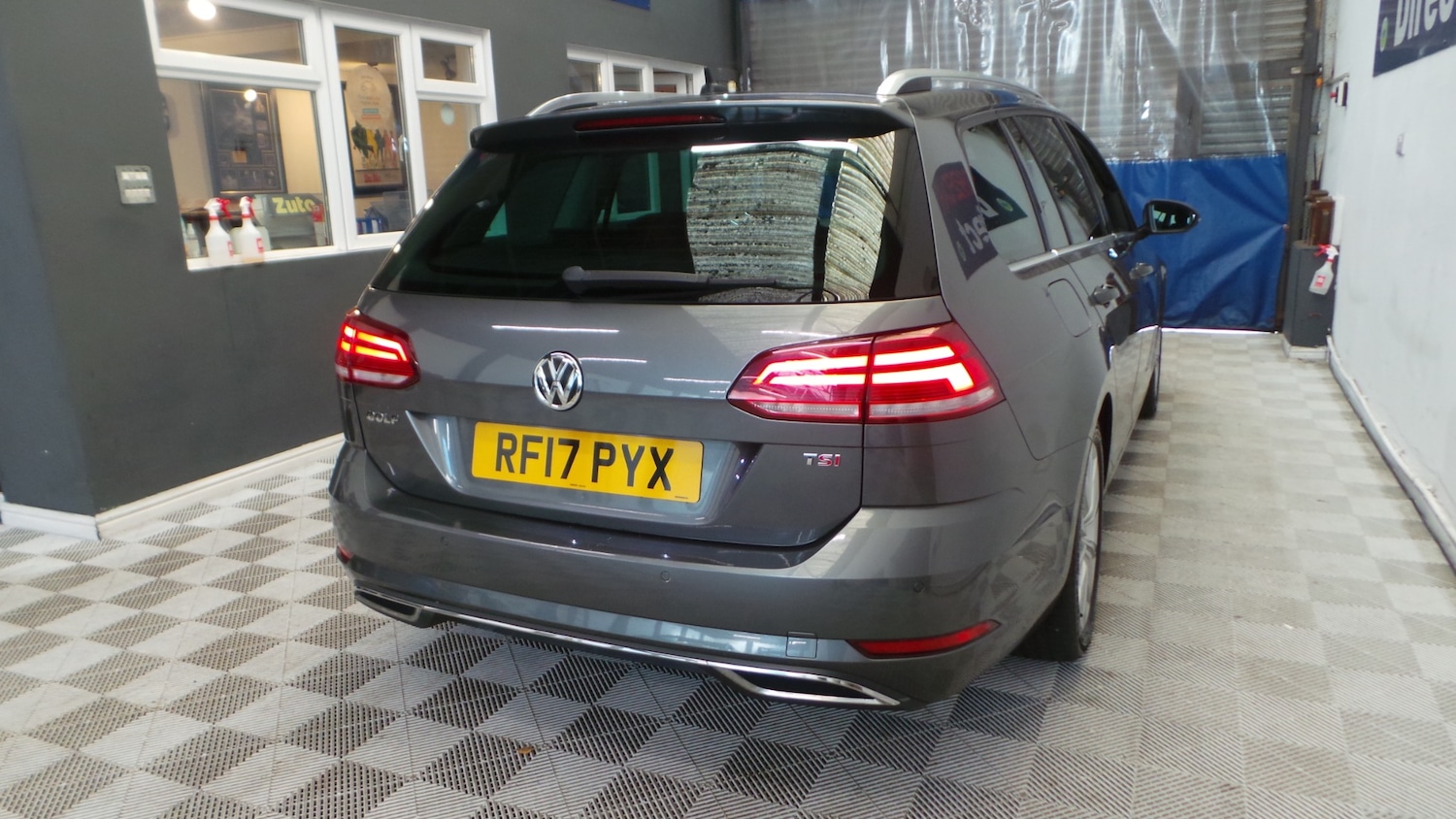 Used Volkswagen Golf 2017 for sale - 76142405: Photo 20