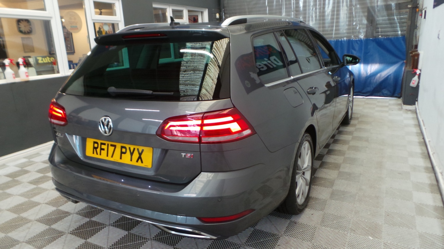 Used Volkswagen Golf 2017 for sale - 76142405: Photo 30