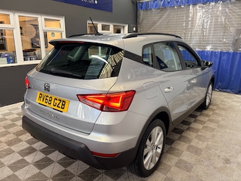 Used SEAT Arona 2018 for sale - 79500244: Photo