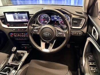 Used Kia XCeed 2019 for sale - 79558149: Photo