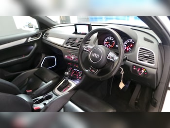 Used Audi Q3 2017 for sale - 76206249: Photo 3