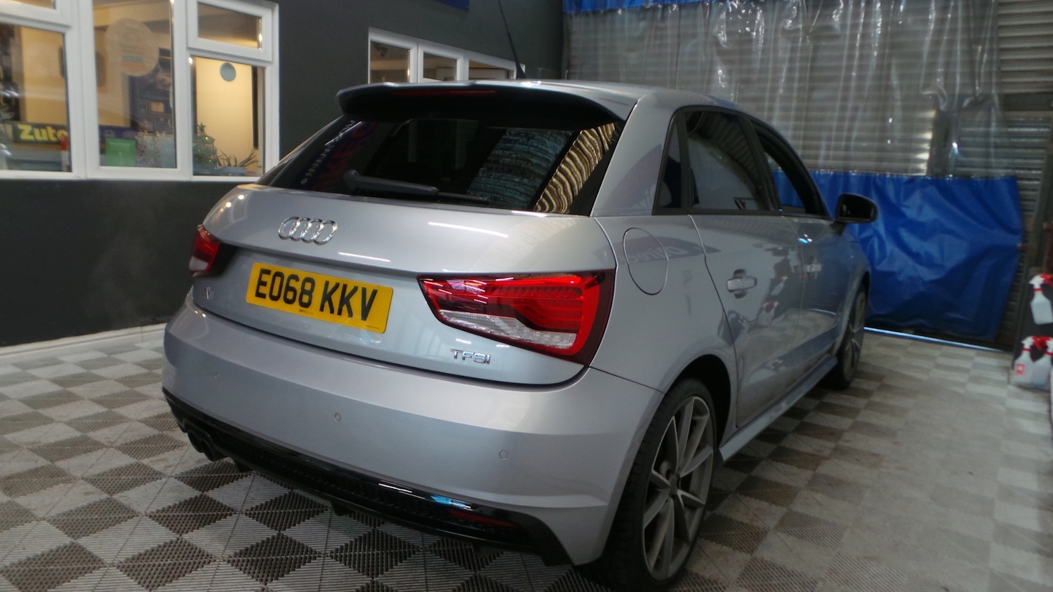 Used Audi A1 2018 for sale - 77086698: Photo 3