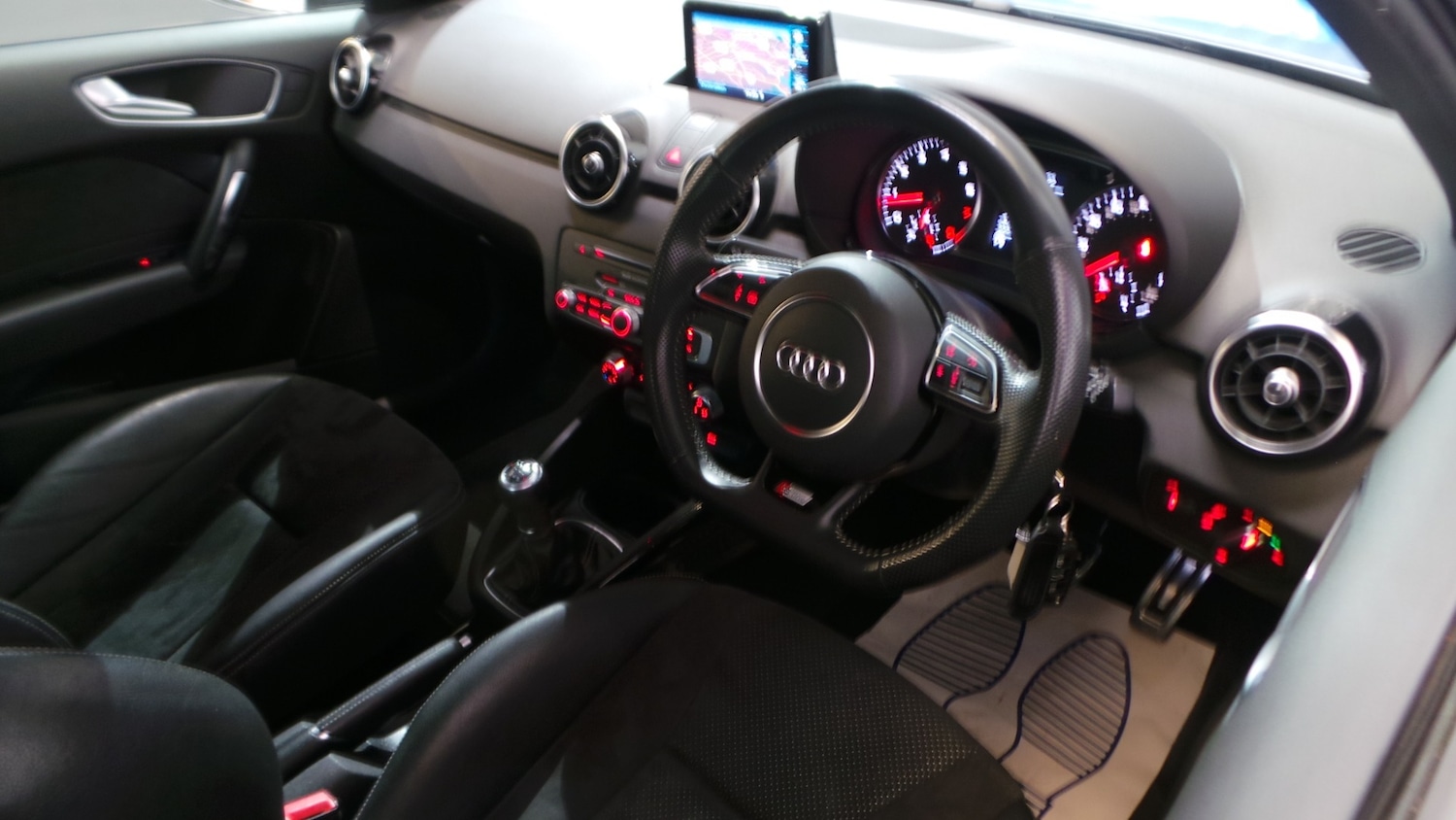 Used Audi A1 2018 for sale - 77086698: Photo 5