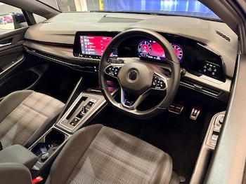 Used Volkswagen Golf 2020 for sale - 78178042: Photo