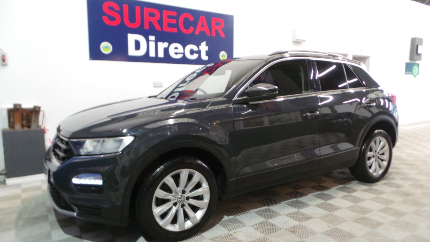 Used Volkswagen T-Roc 2018 for sale - 76222083: Photo 1