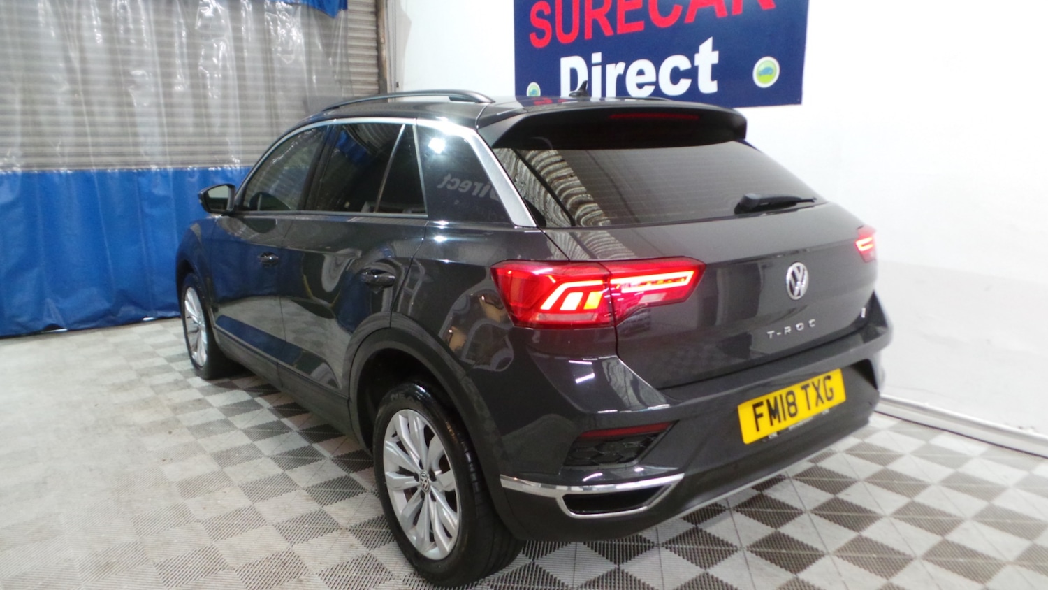 Used Volkswagen T-Roc 2018 for sale - 76222083: Photo 10