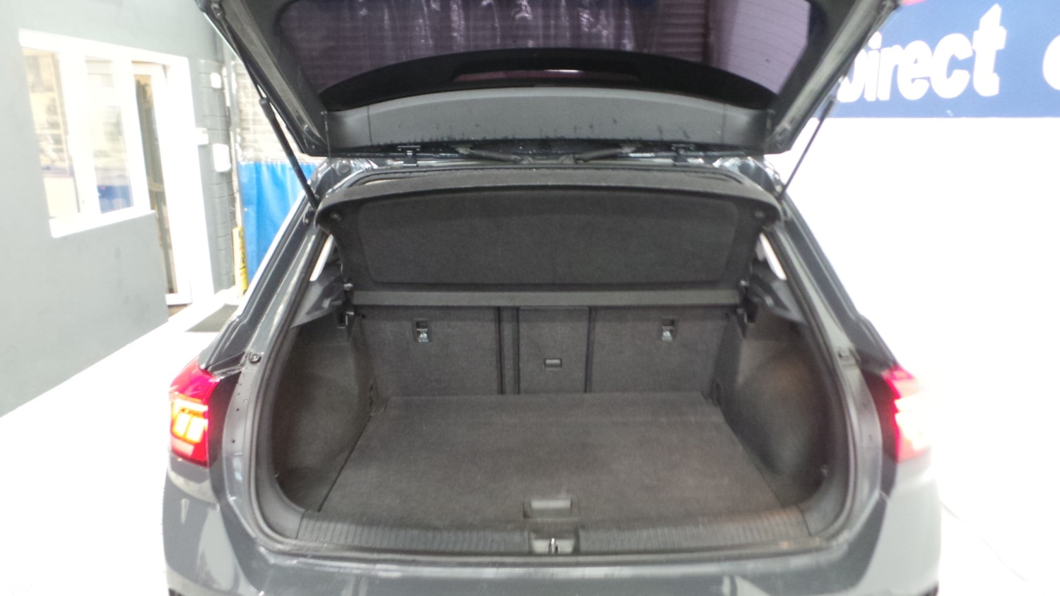 Used Volkswagen T-Roc 2018 for sale - 76222083: Photo 13