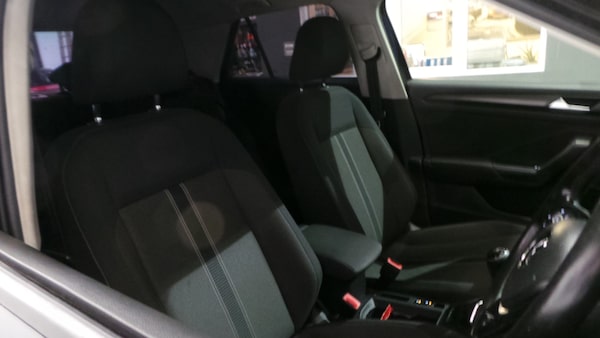 Used Volkswagen T-Roc 2018 for sale - 76222083: Photo 19