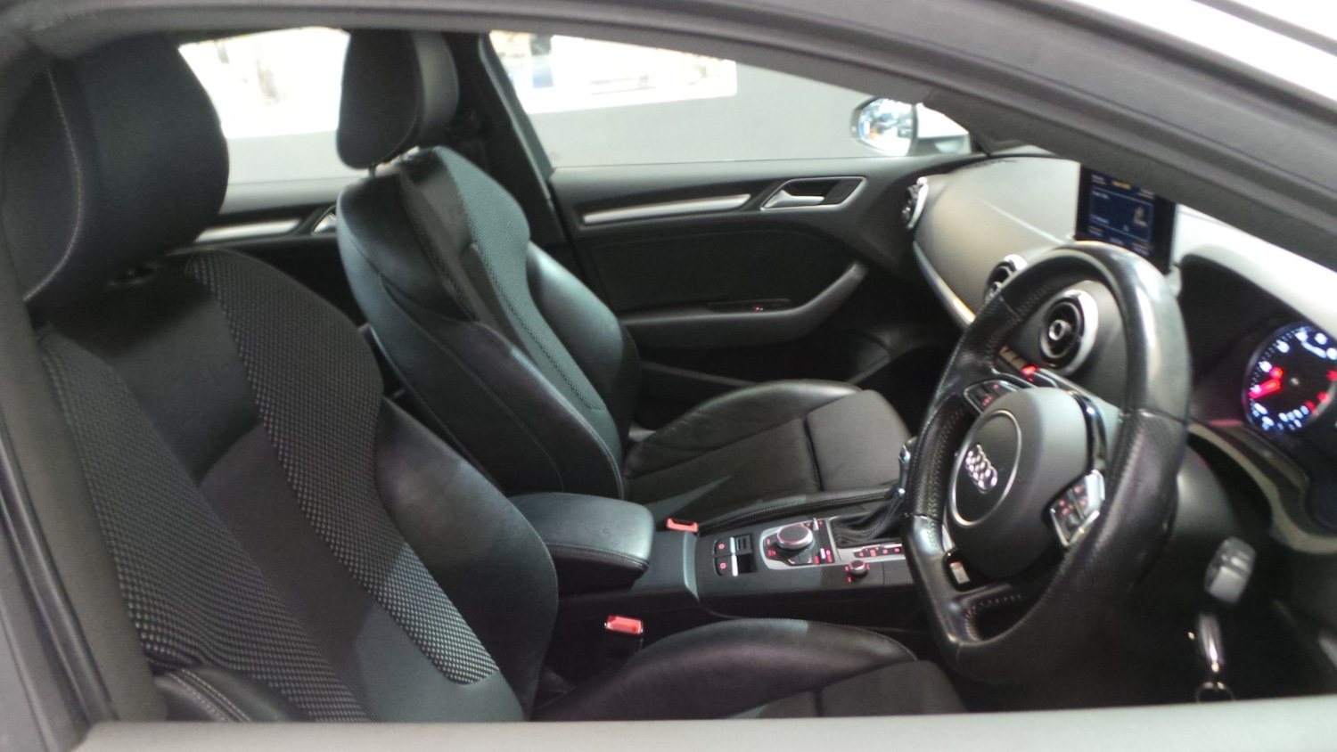 Used Audi A3 2015 for sale - 76366290: Photo 22