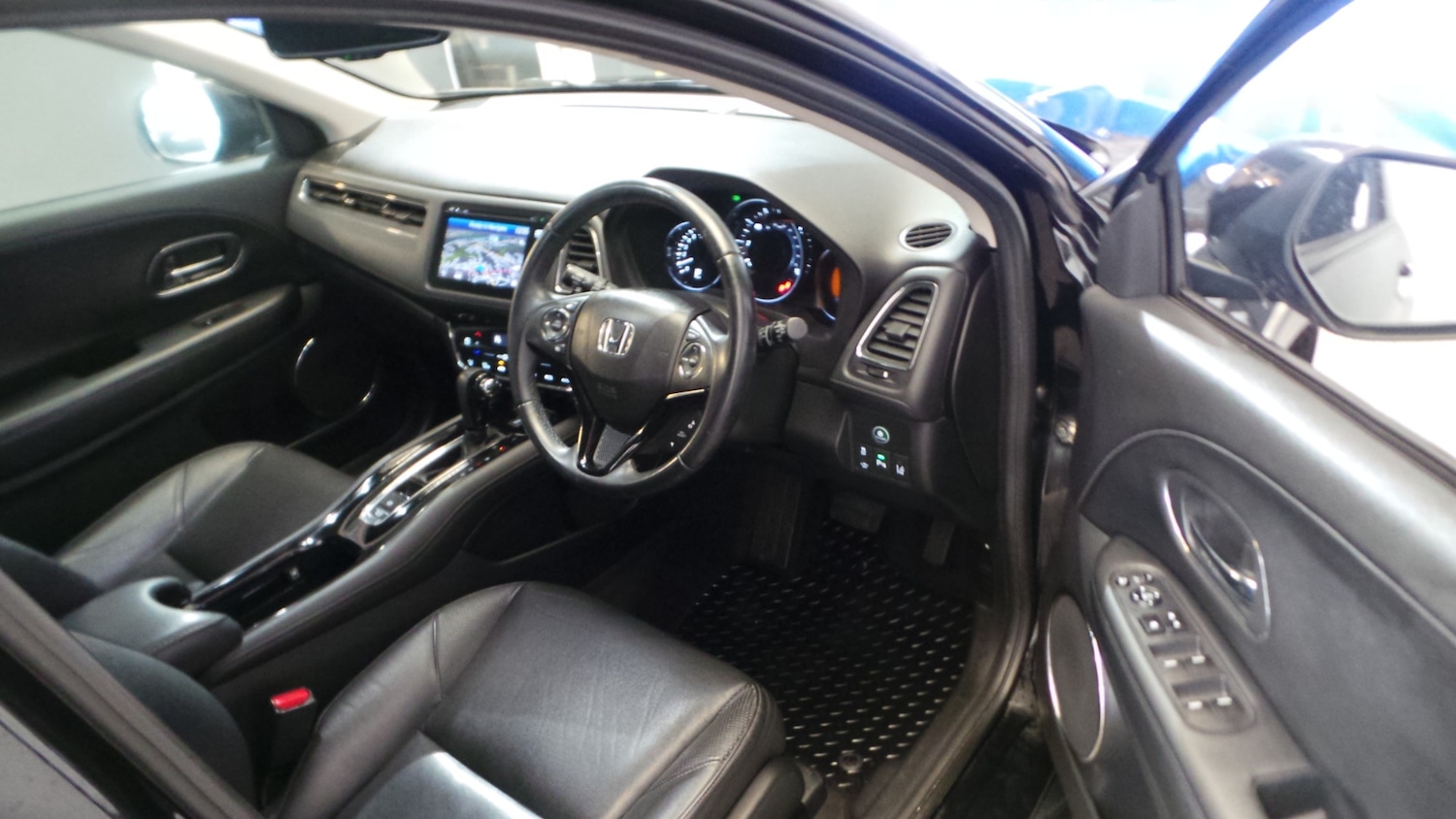 Used Honda HR-V 2016 for sale - 77663423: Photo 25