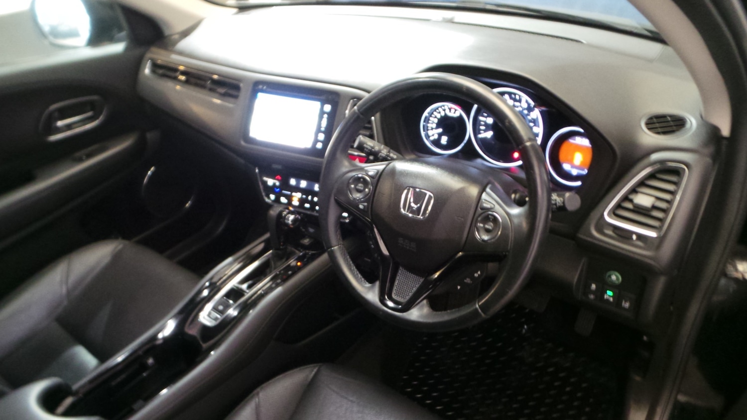 Used Honda HR-V 2016 for sale - 77663423: Photo 28