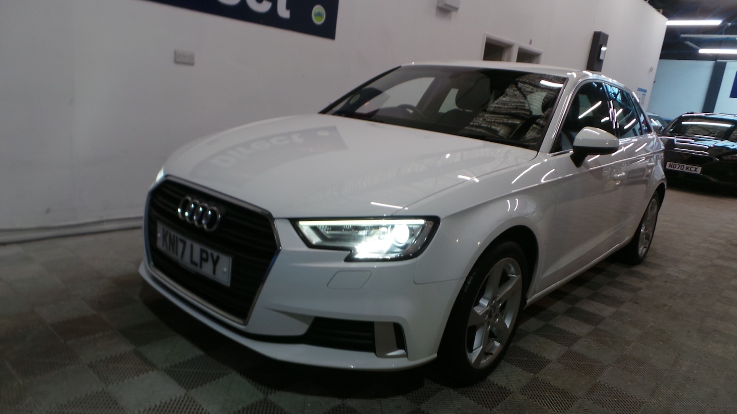 Used Audi A3 2017 for sale - 76905219: Photo 13