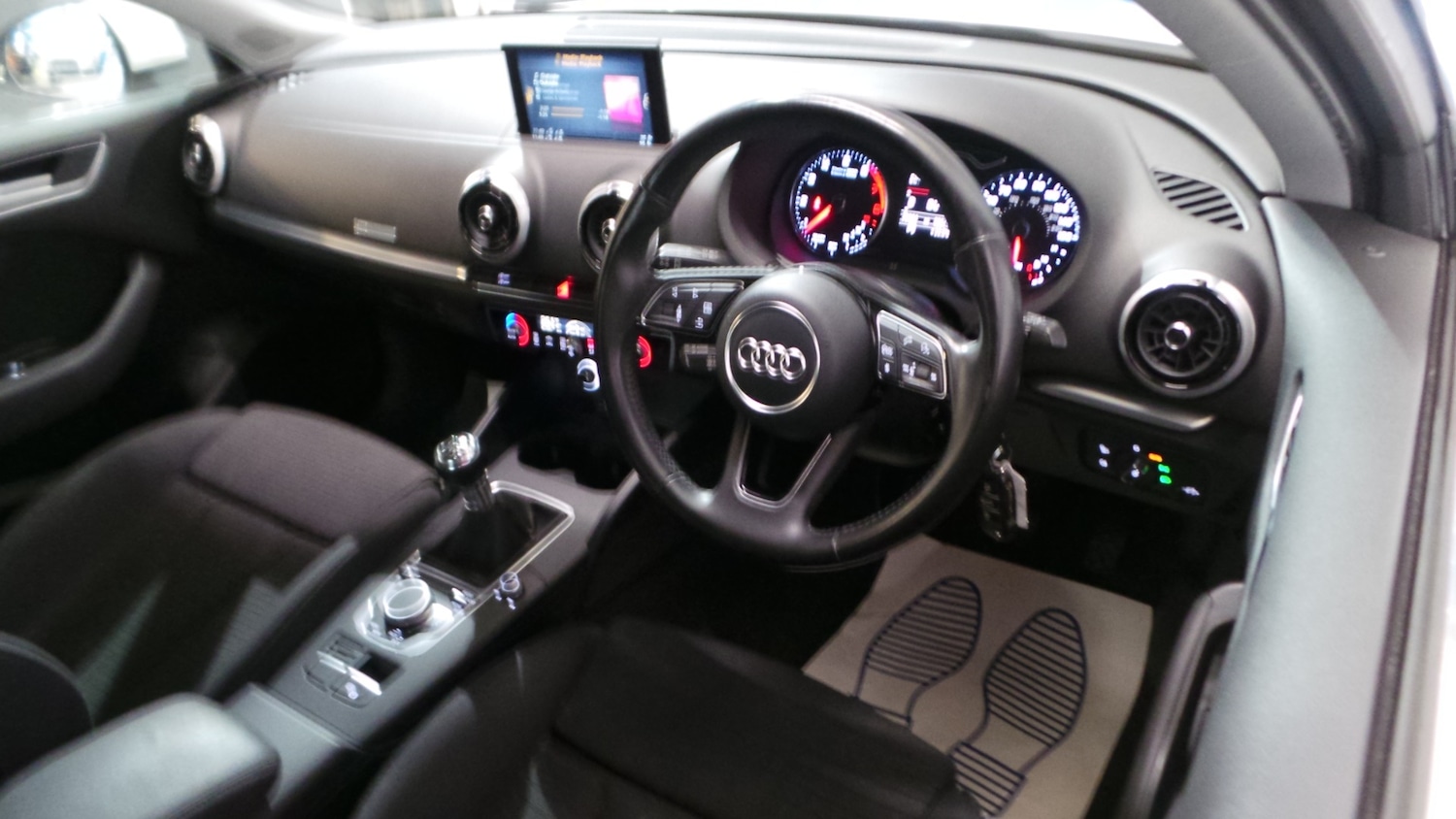 Used Audi A3 2017 for sale - 76905219: Photo 3