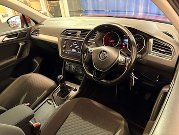 Used Volkswagen Tiguan 2018 for sale - 78223053: Photo