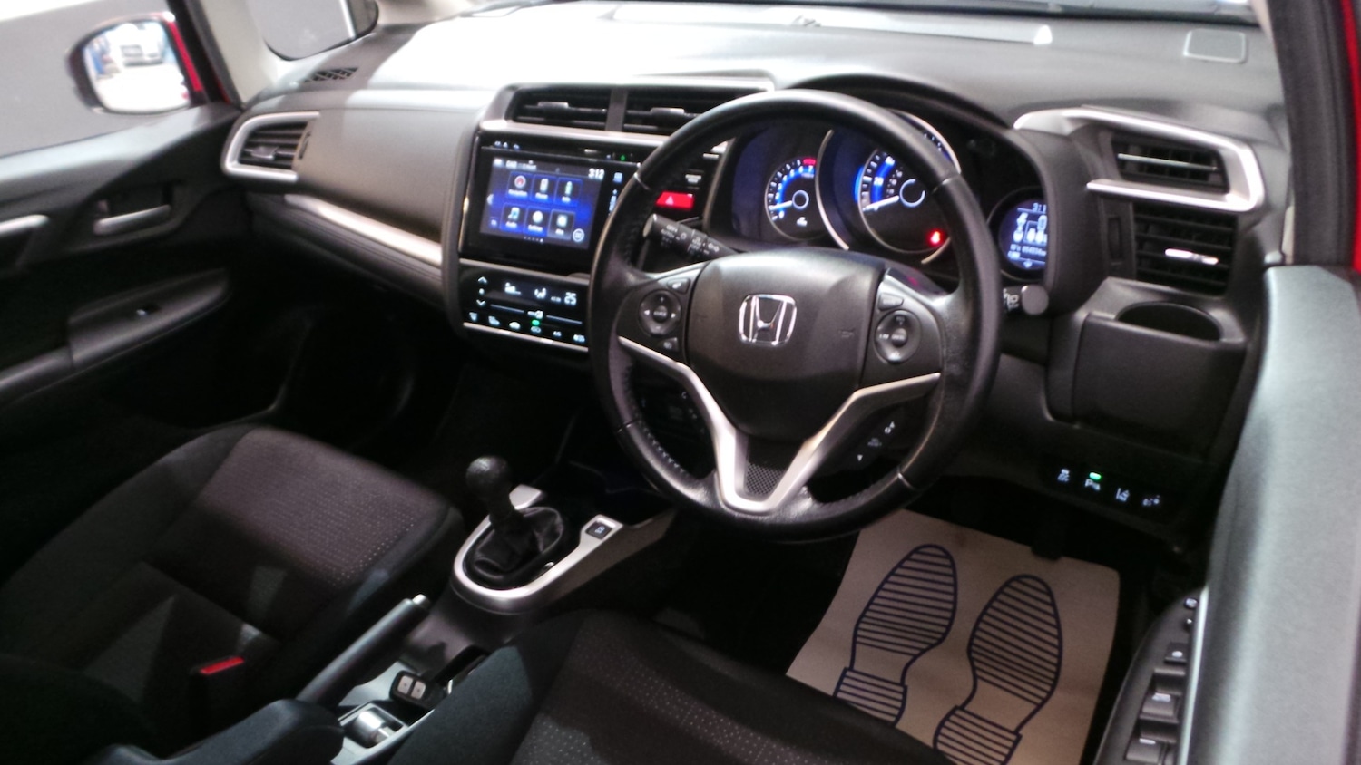 Used Honda Jazz 2016 for sale - 76921547: Photo 31