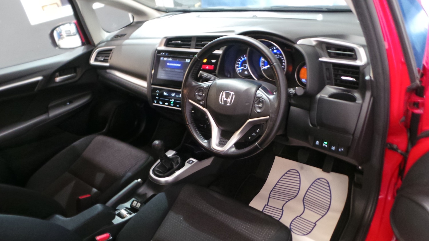 Used Honda Jazz 2016 for sale - 76921547: Photo 4