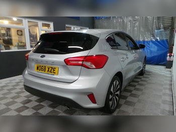 Used Ford Focus 2019 for sale - 76412105: Photo