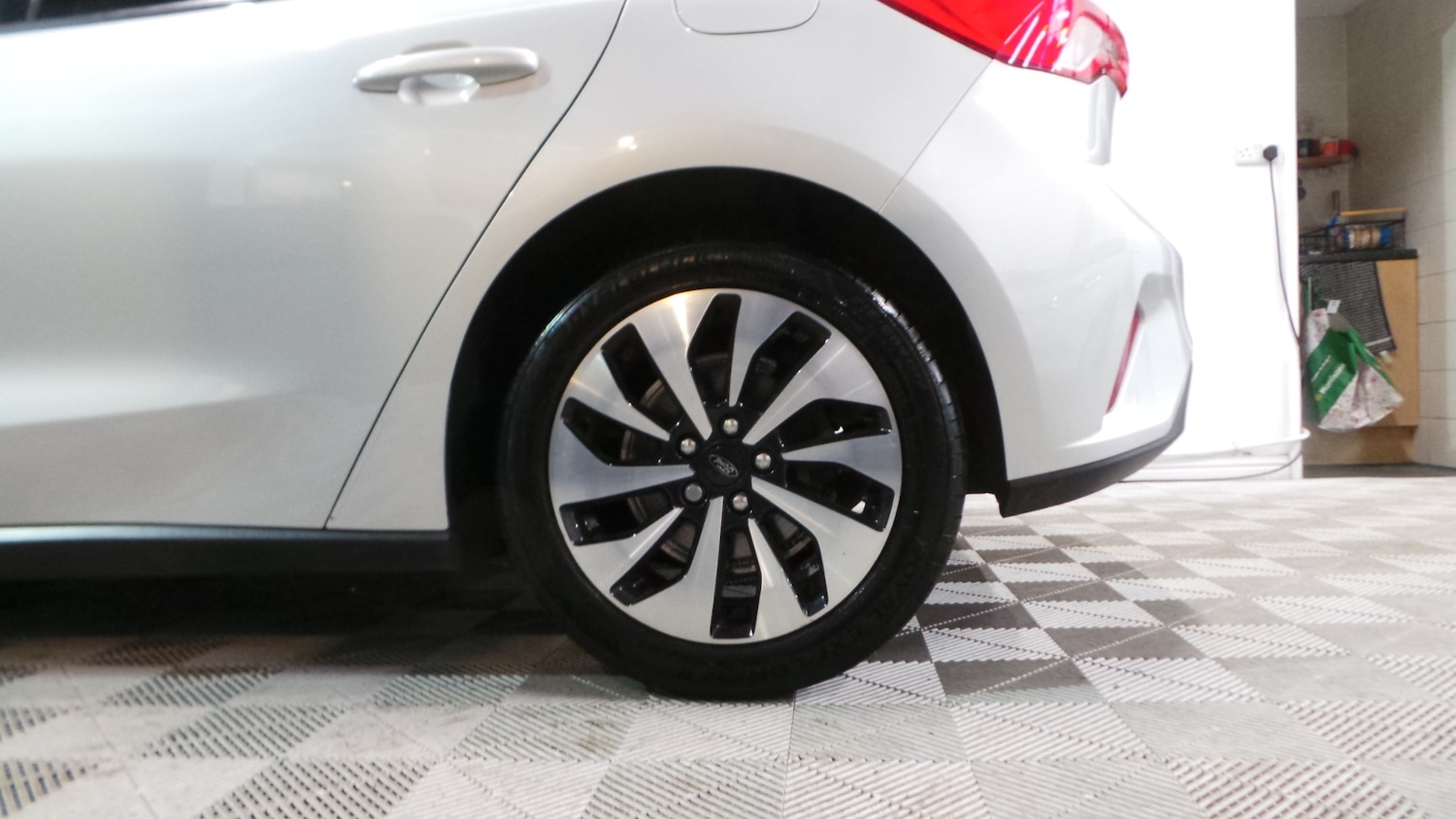 Used Ford Focus 2019 for sale - 76412105: Photo 6