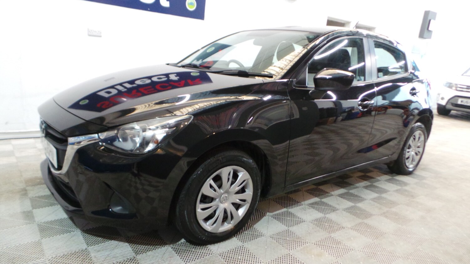 Used Mazda Mazda2 2015 for sale - 77888501: Photo 22