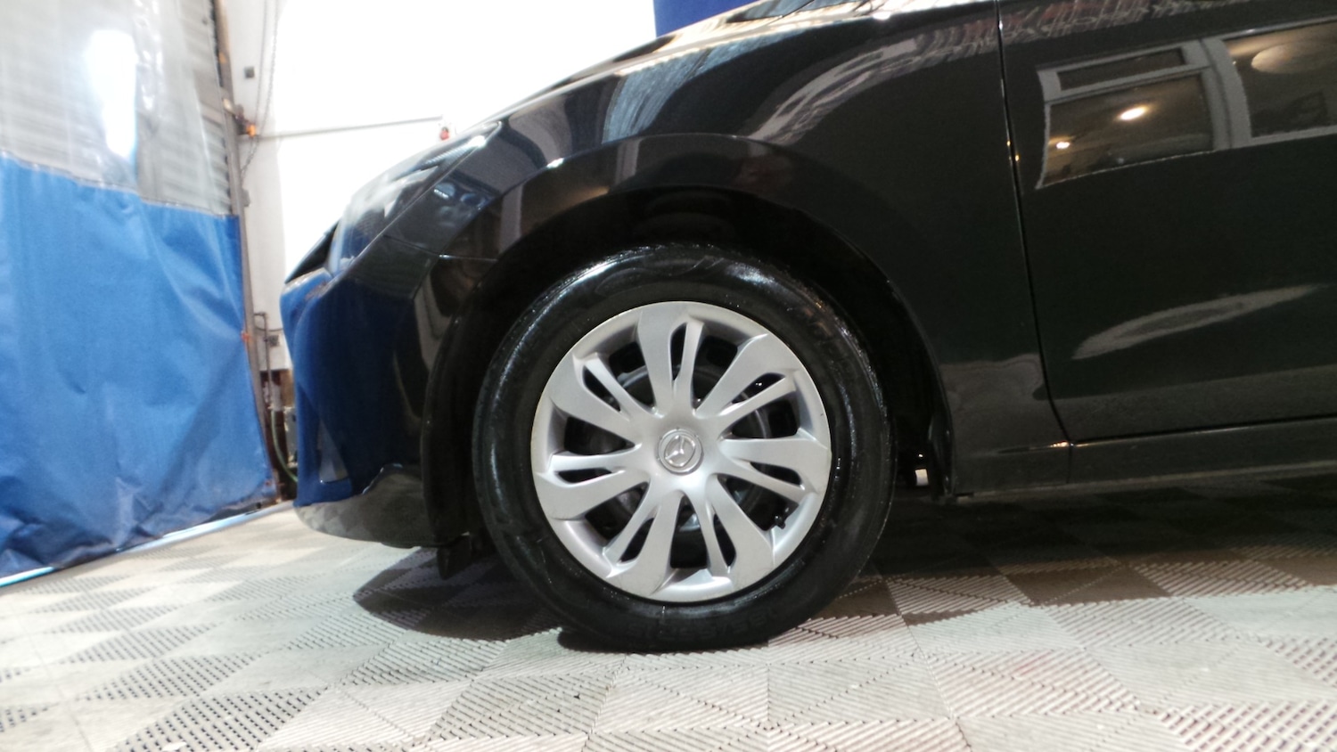 Used Mazda Mazda2 2015 for sale - 77888501: Photo 5