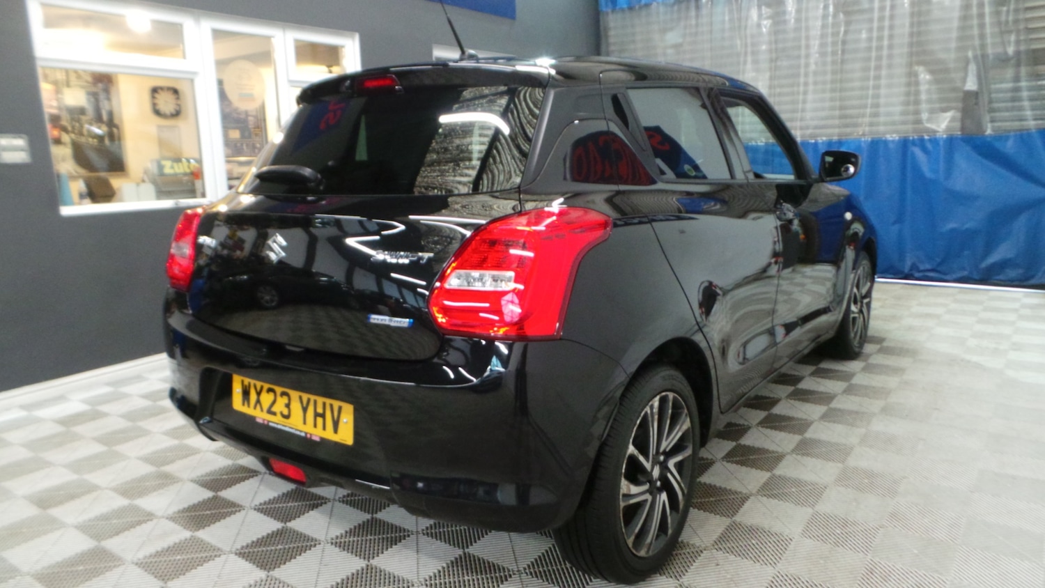 Used Suzuki Swift 2023 for sale - 77804073: Photo 24