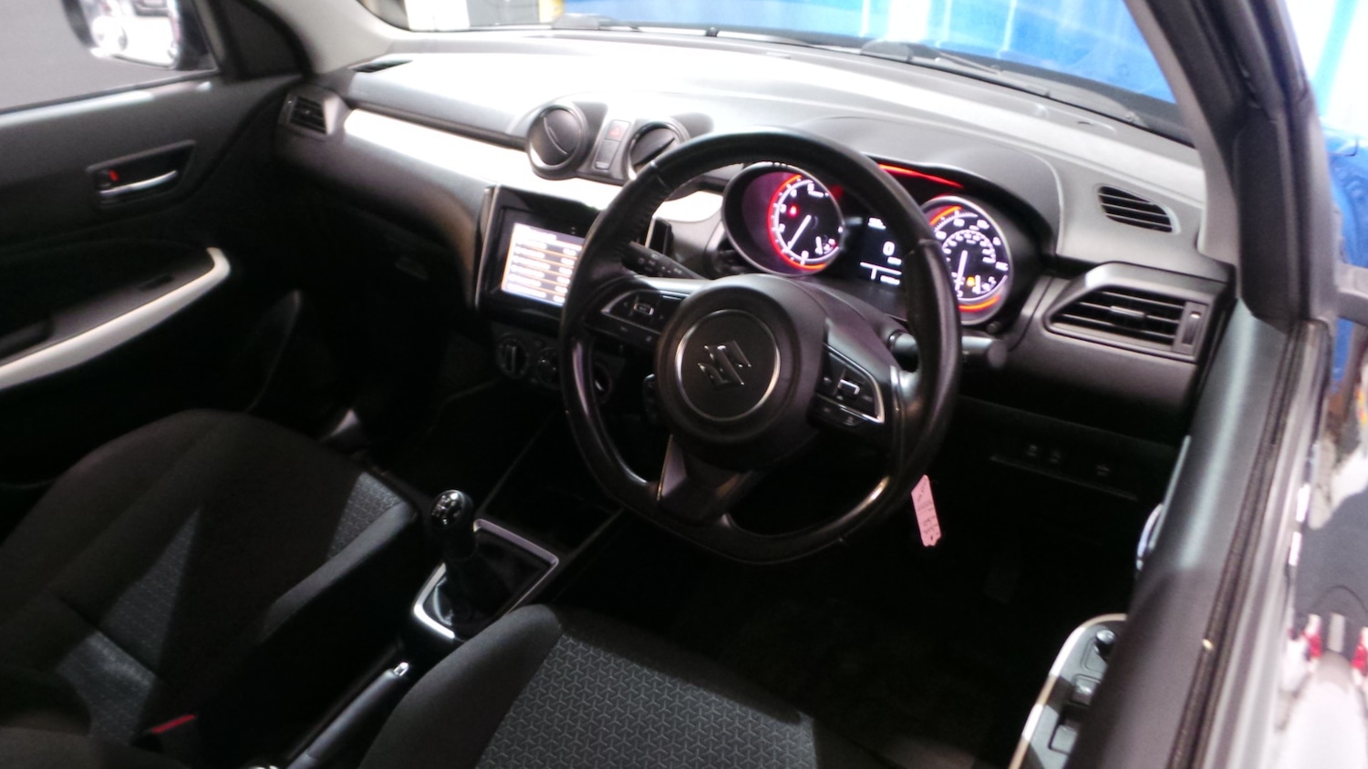 Used Suzuki Swift 2023 for sale - 77804073: Photo 29