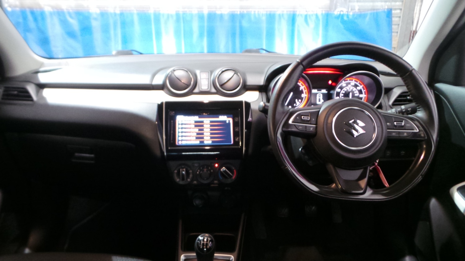 Used Suzuki Swift 2023 for sale - 77804073: Photo 31