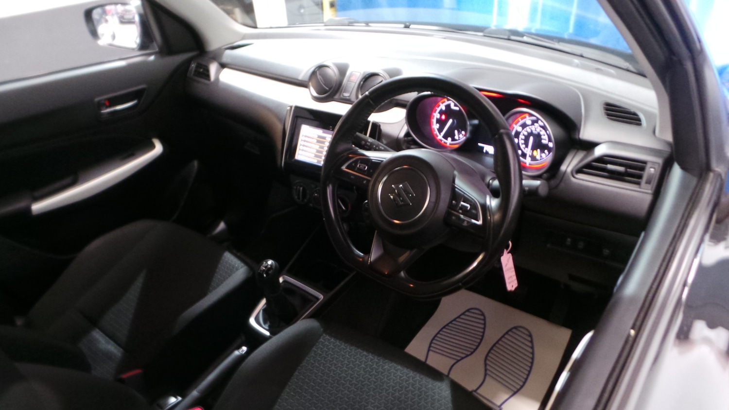 Used Suzuki Swift 2023 for sale - 77804073: Photo 32