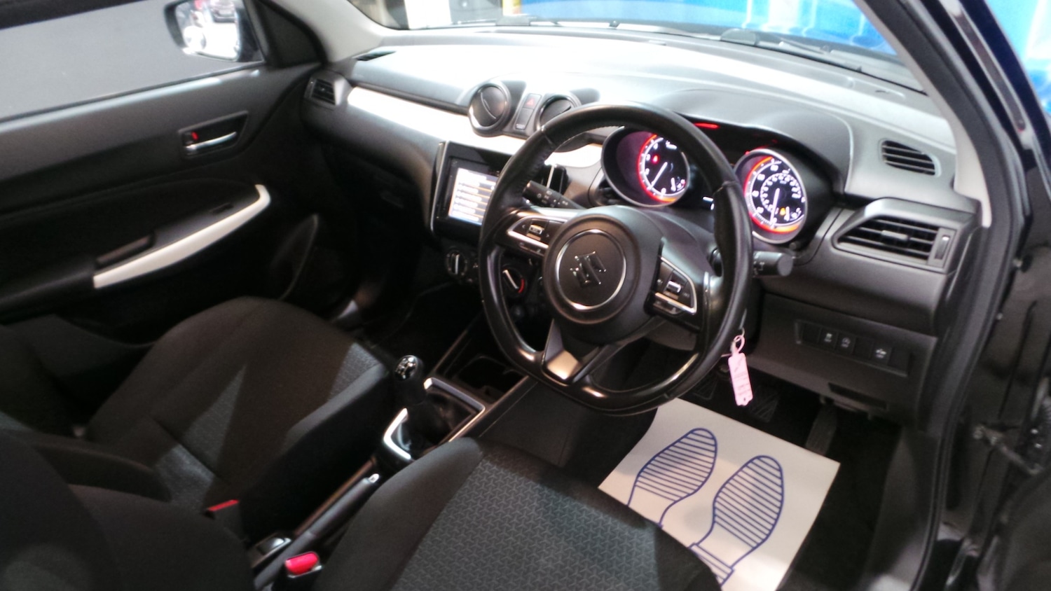 Used Suzuki Swift 2023 for sale - 77804073: Photo 4