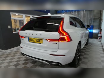 Used Volvo XC60 2017 for sale - 77261694: Photo