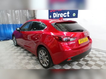 Used Mazda Mazda3 2015 for sale - 76412080: Photo
