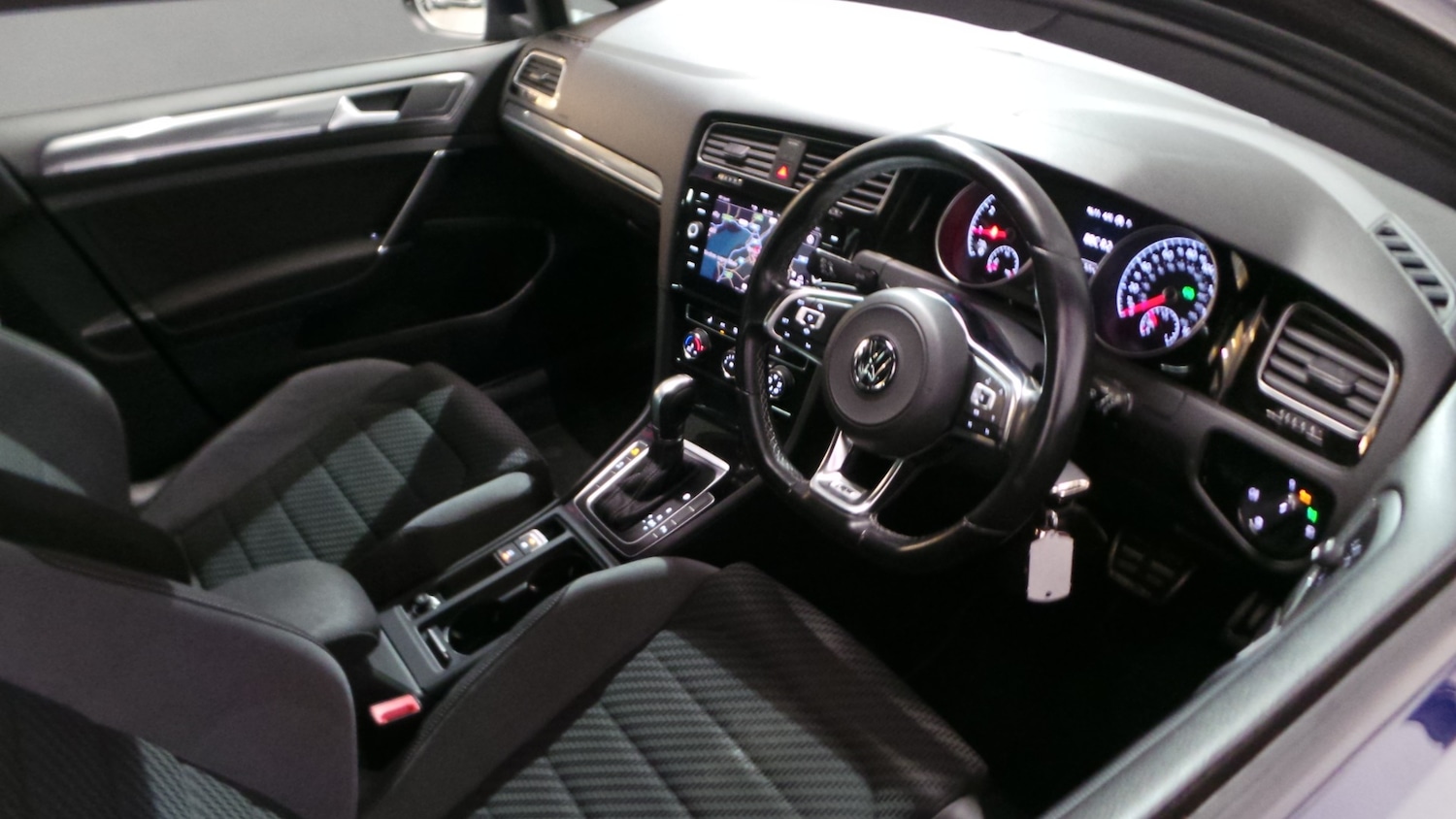 Used Volkswagen Golf 2018 for sale - 77367244: Photo 19