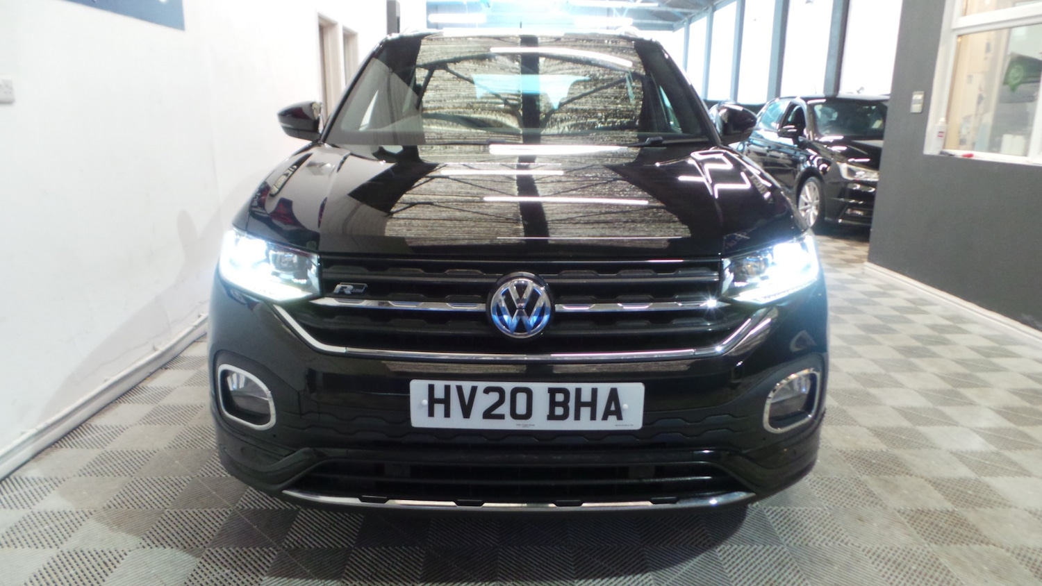 Used Volkswagen T-Cross 2020 for sale - 77378835: Photo 17
