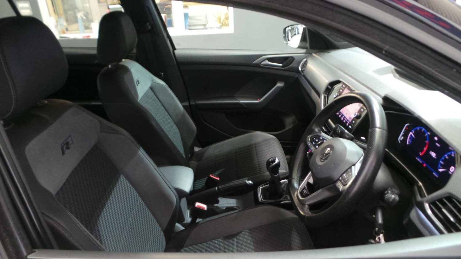 Used Volkswagen T-Cross 2020 for sale - 77378835: Photo 30