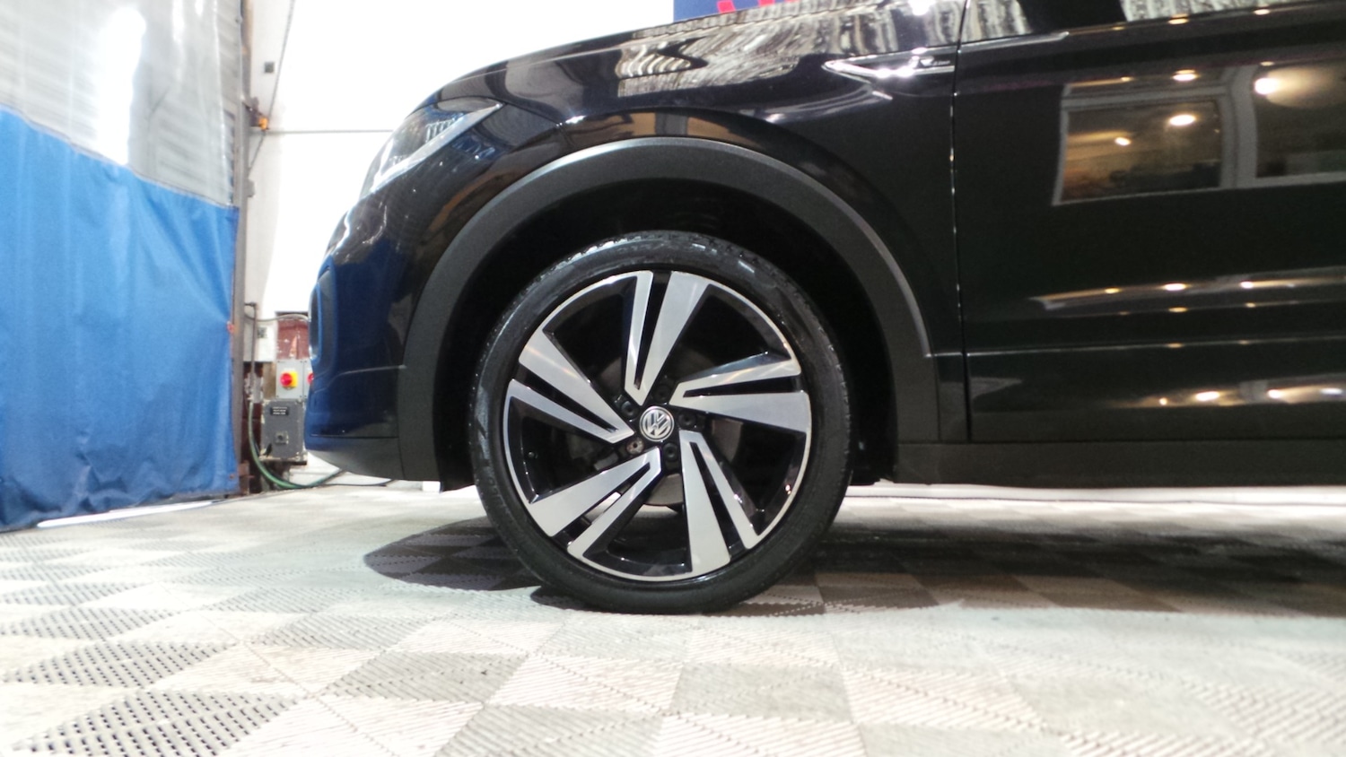 Used Volkswagen T-Cross 2020 for sale - 77378835: Photo 4