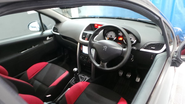 Used Peugeot 207 2012 for sale - 76321799: Photo 21