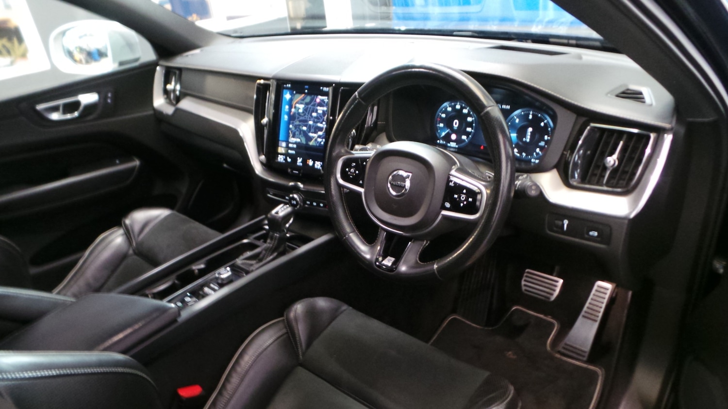 Used Volvo XC60 2019 for sale - 77195742: Photo 29