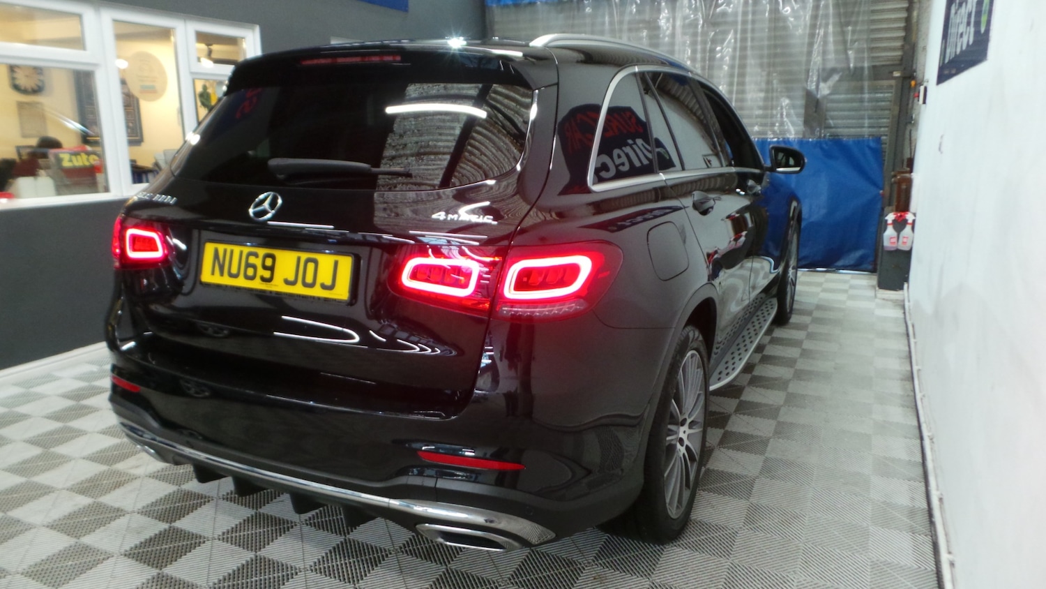 Used Mercedes-Benz GLC 2019 for sale - 76428464: Photo 21